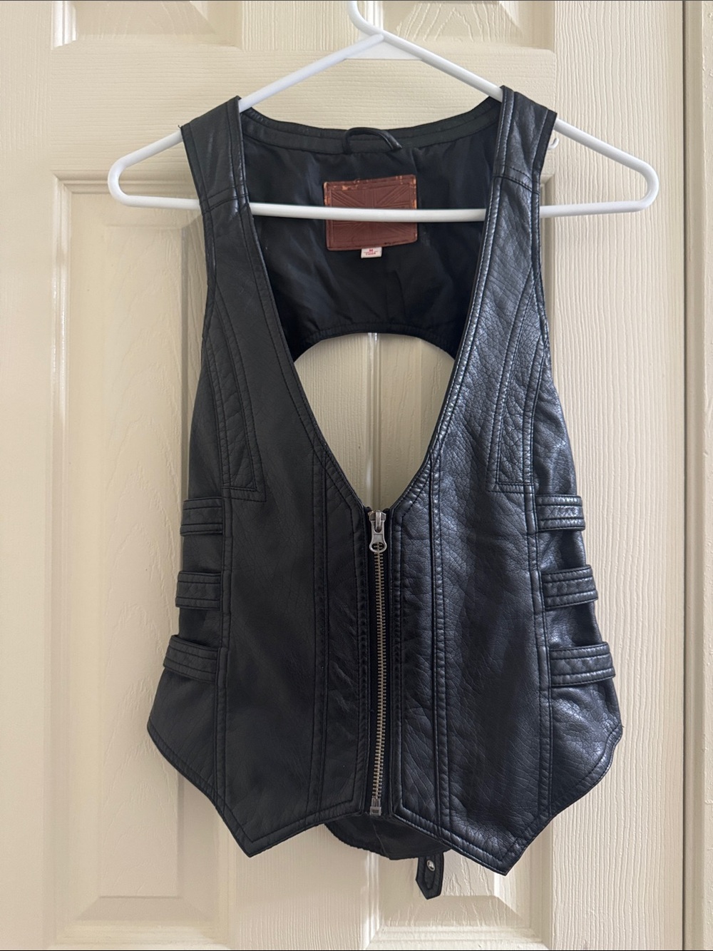 Black open back vest